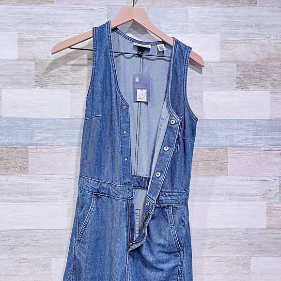 Universal Thread Curved Leg Denim Jumpsuit Medium Wash Sleeveless Womens 00 - Picture 6 of 8